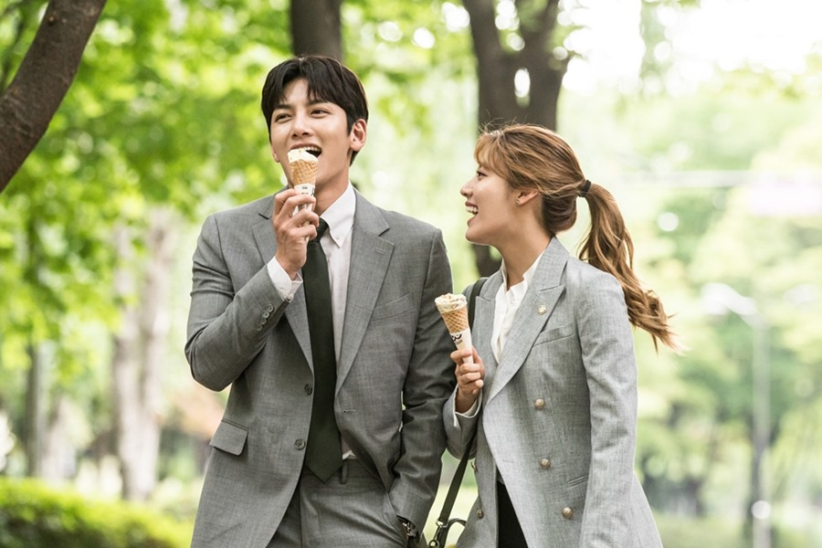 Лучший выбор дорама. Nam Ji Hyun Ji Chang Wook. Пак Гю ён подозрительный партнер. Чжи Чан УК И нам Джи Хен. Nam Ji Hyun Ji Chang Wook русская озвучка