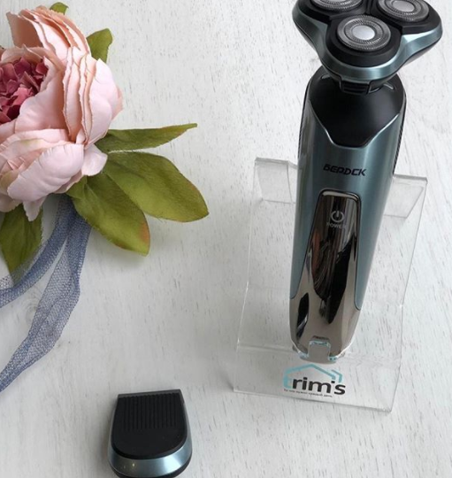 Как правильно ухаживать за электробритвой?