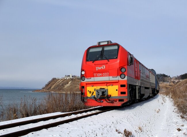 Тепловоз ТГ16М с гидропередачей фирмы Voith разработанный для эксплуатации на о. Сахалин. Фото с официального сайта АО "ЛТЗ"