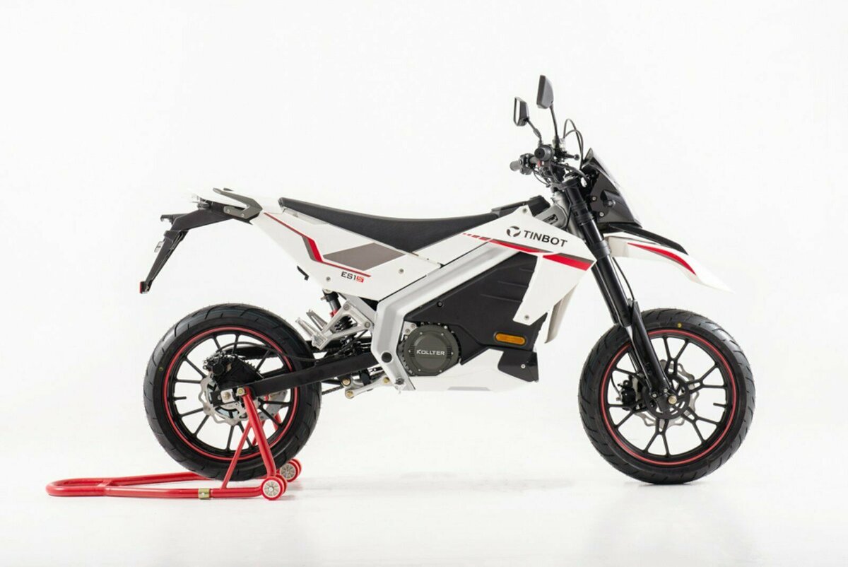 Шоссейная версия ES