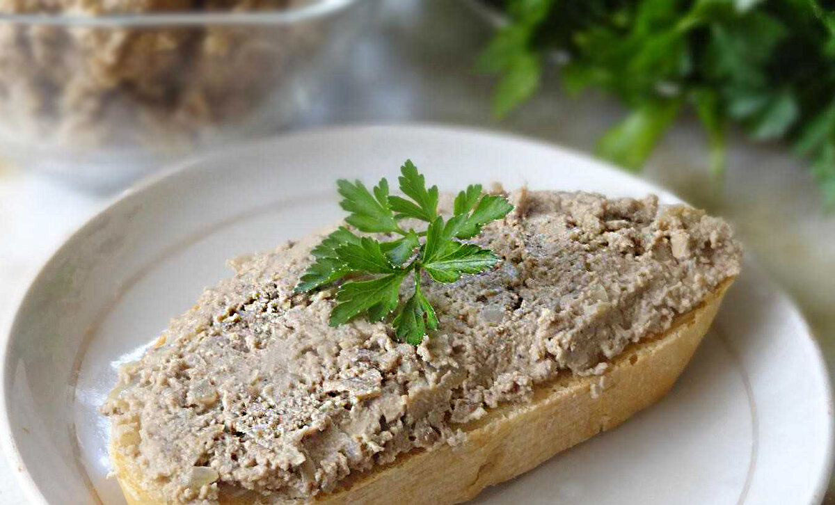 Молоки паштет рецепты. Паштет из субпродуктов. Паштет из печени утки. Паштет из грибов и кабачков. Паштет из печени утки в домашних