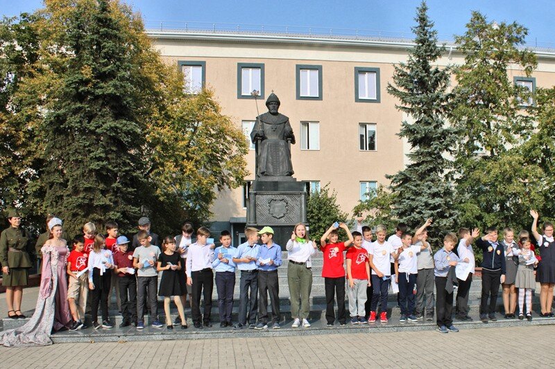 Погода на неделю в новом осколе белгородской. Новый Оскол Белгородская область население. Новый Оскол достопримечательности. СОШ 1 новый Оскол. Рп5 новый Оскол.