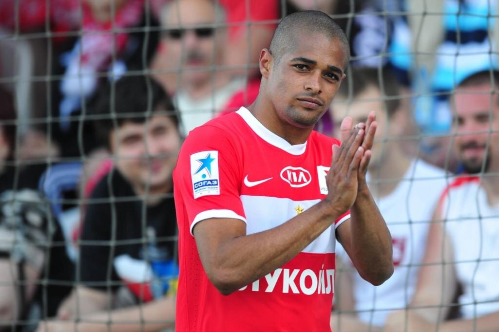 Ве́ллитон Соа́рес де Мора́ис