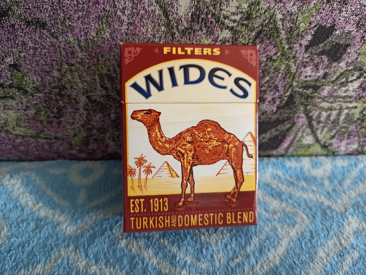 Camel Filters Wides.