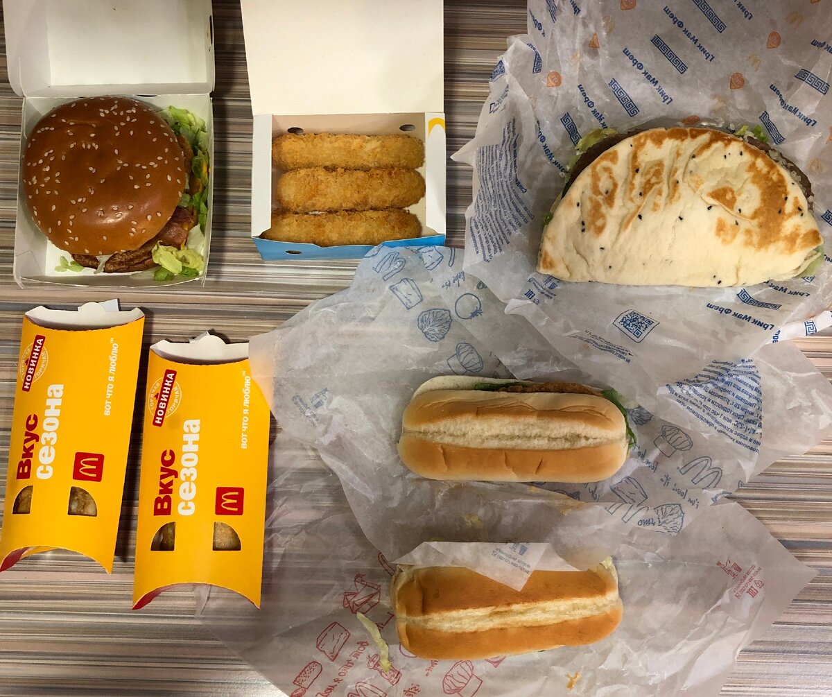 Пирожки внутри идут двумя кусочками, хотя раньше шли одним большим