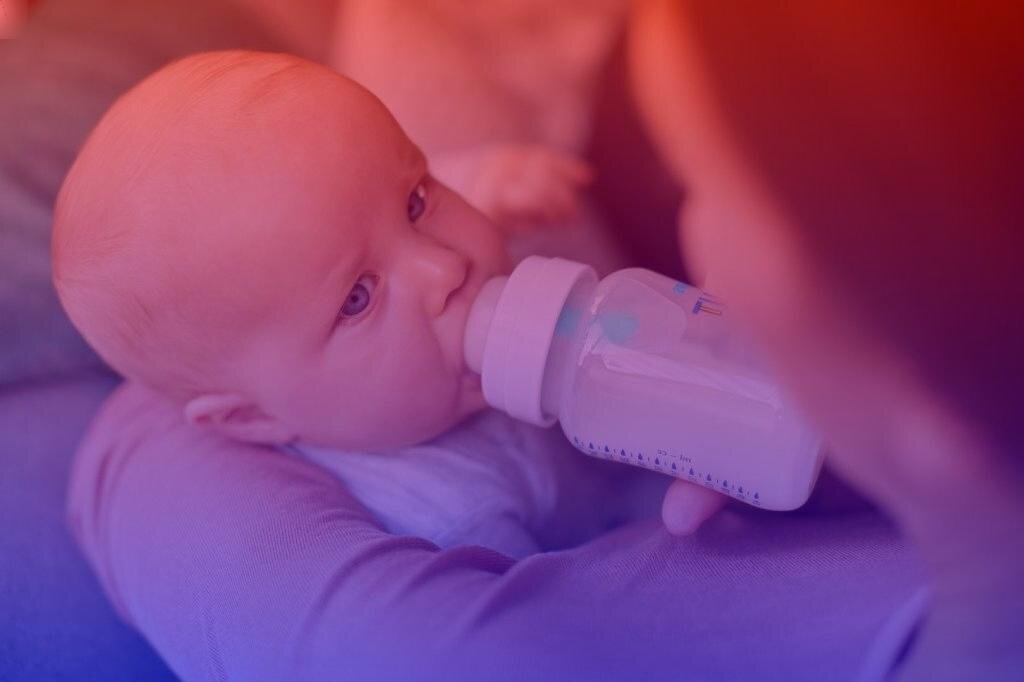 Детские смеси - удовольствие недешевое (фото взято с Яндекс-картинки)