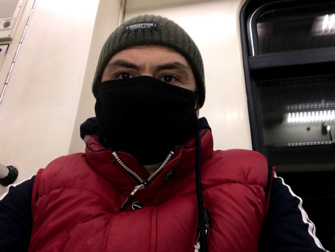 а мне пофиг, я в домике)))