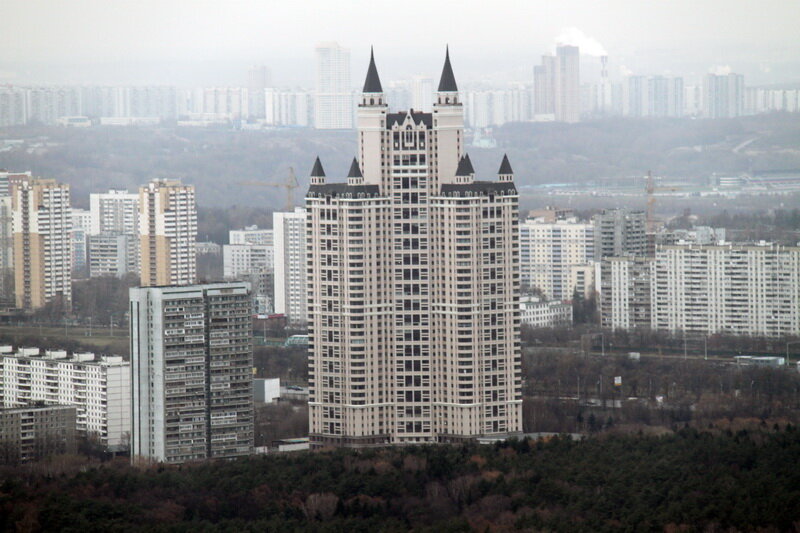 Первые клубные дома в Москве (листайте далее)