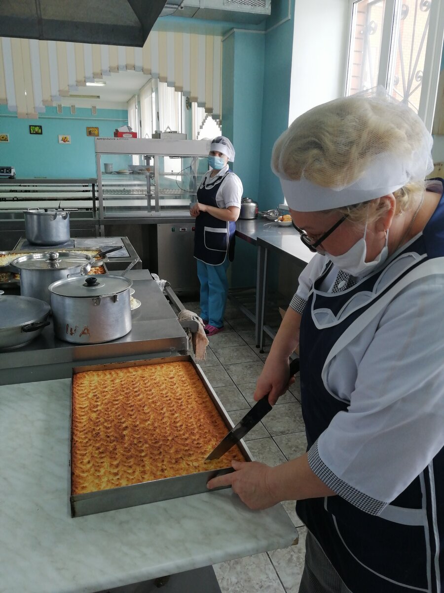 Та самая запеканка. Вкусно, но мало. Больше подходит для завтрака. 