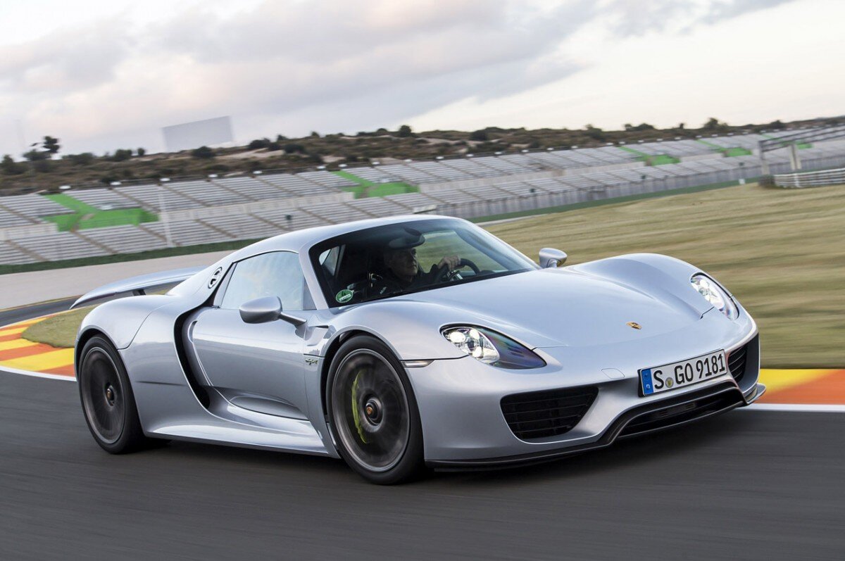 Porsche 918 Spyder Concept