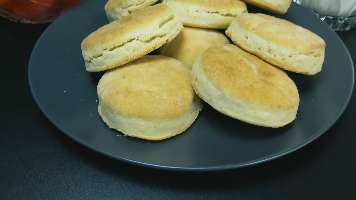 Как быстро приготовить 🍞пышки на молоке к чаю?