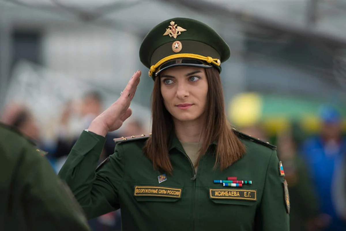 Воинские звания российских спортсменов: Исинбаевой,Плющенко, Хоркиной и др.0