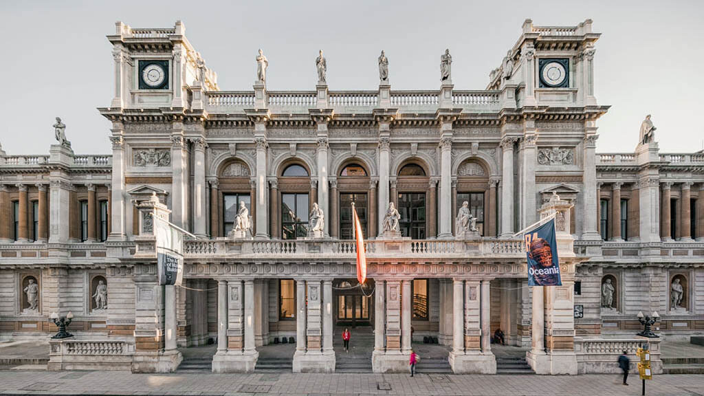 Королевская академия художеств в Лондоне