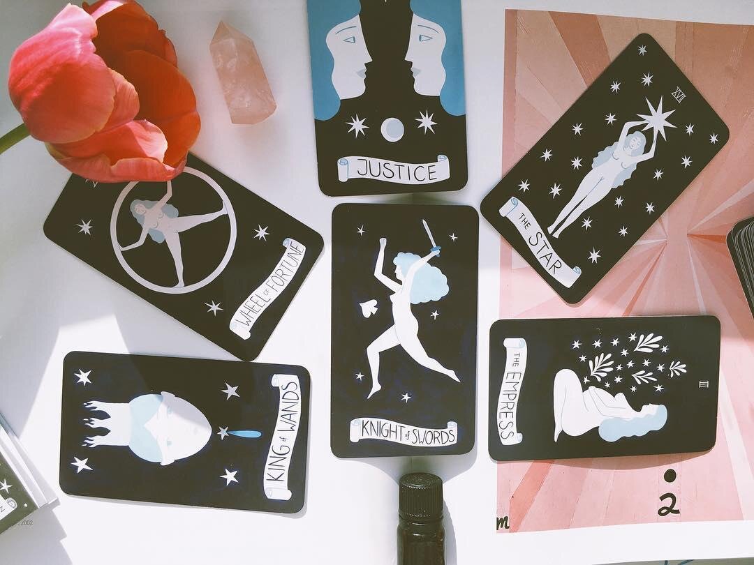 The Cosmic Woman Tarot