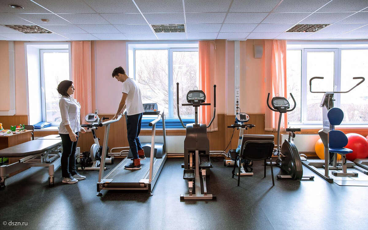 Физическая реабилитация и спорт инвалидов. Центр реабилитации Волгоград. Центр реабилитации инвалидов Зеленоград. Реабилитационный центр Глазов. Ребелецеоный центр в Москве.