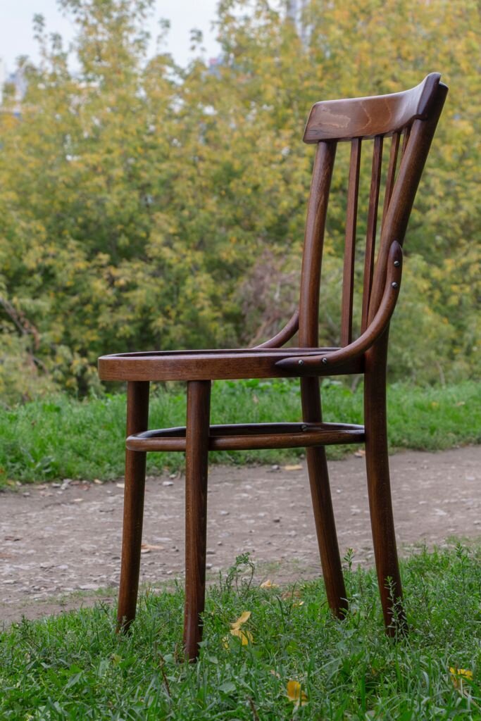 Редизайн старых советских стульев, результат получился бомбический