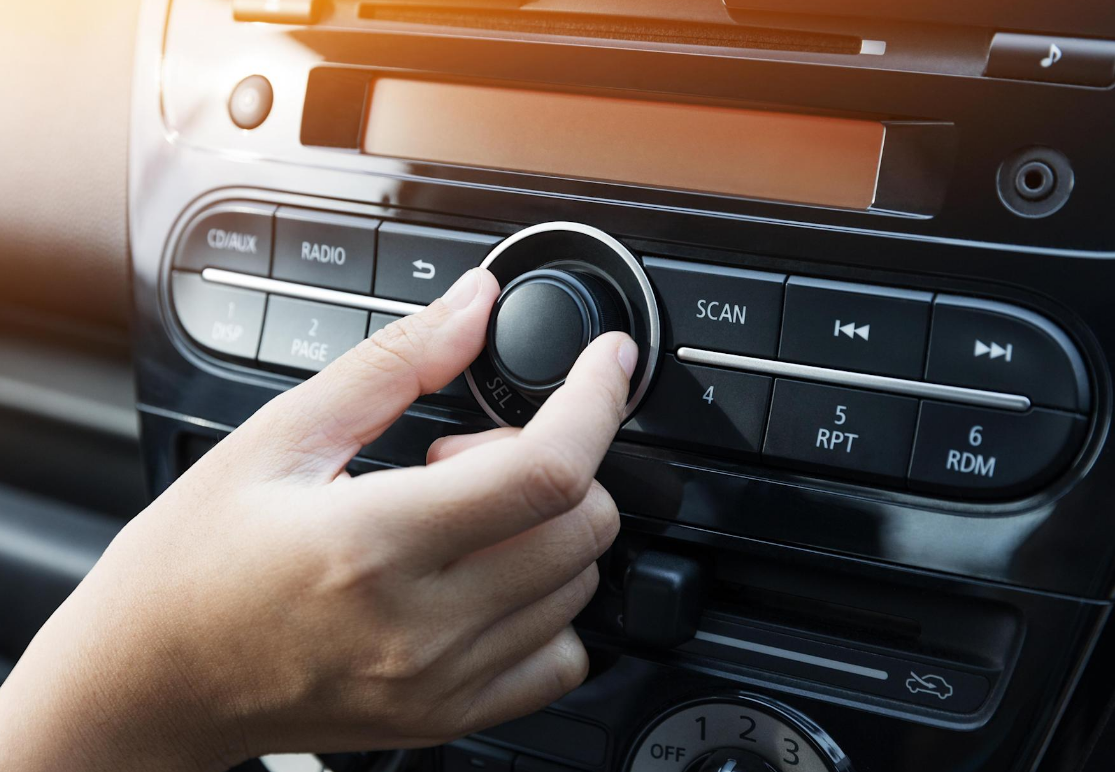 Правда, что за установку громкой музыки в машину могут оштрафовать?