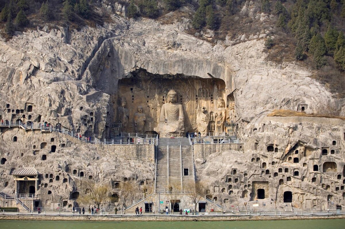 Драконовы ворота