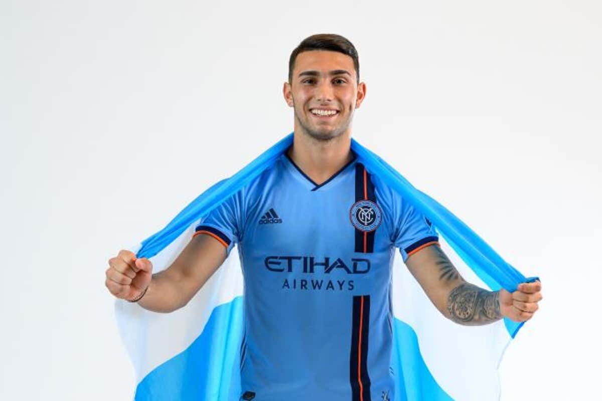 Повод заметки. Валентин Кастельянос.