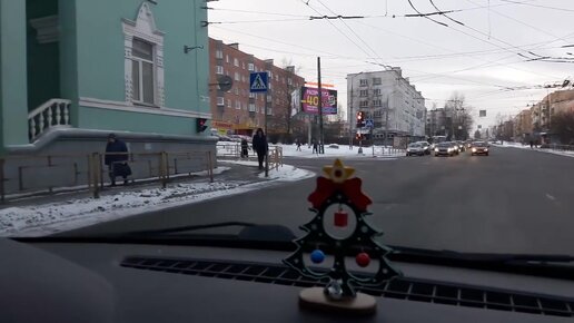 Автошкола на диване