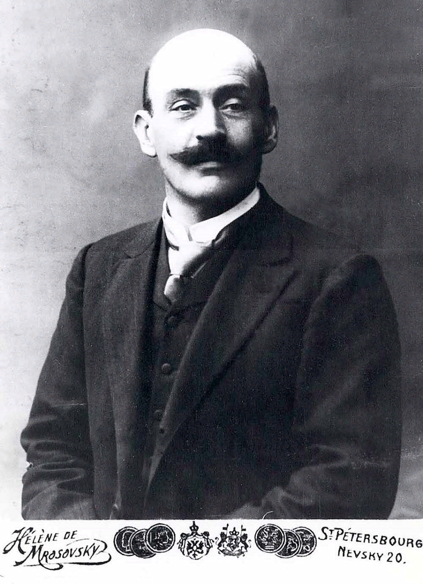 Художник-баталист Франц Алексеевич Рубо (1856-1928). Источник изображения: https://veryimportantlot.com/uploads/over/files/Новости/2020/Ноябрь%202020/Статья%2013%20(1)%20Франц%20Рубо.%20Елена%20Мрозовская.%20Фотография%20«Портрет%20Франца%20Алексеевича%20Рубо»%2C%201908-1910.jpg
