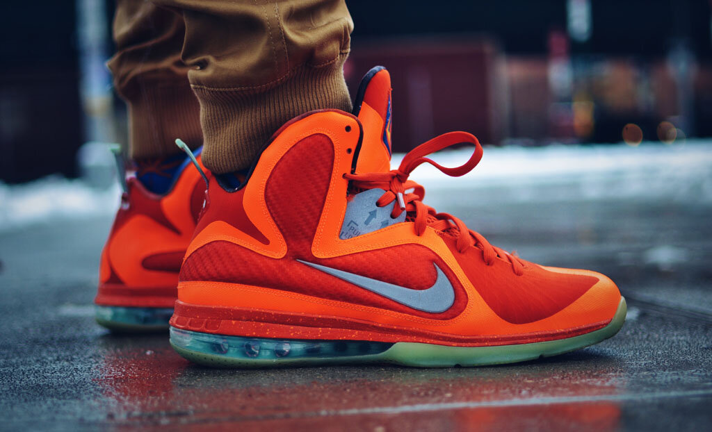 Nike LeBron 9 «Big Bang»