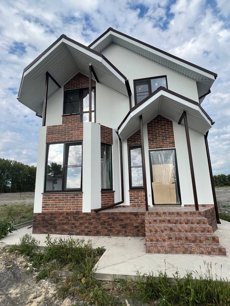 Готовый двухэтажный дом