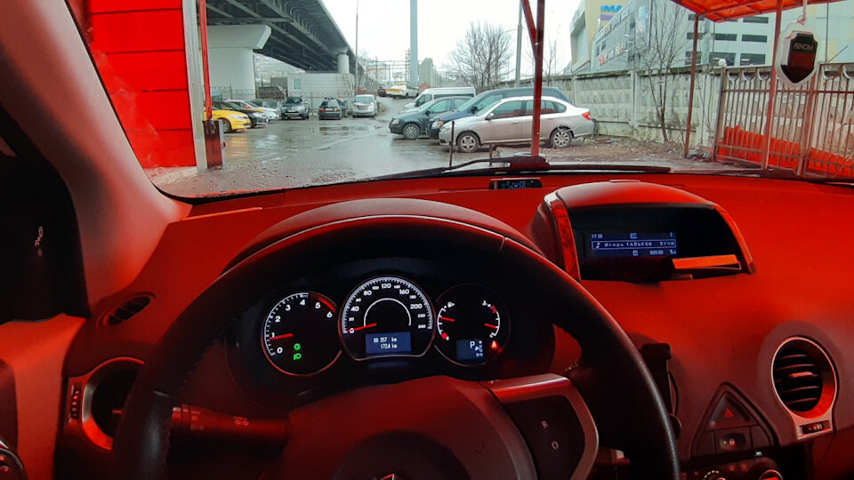 Рено Колеос