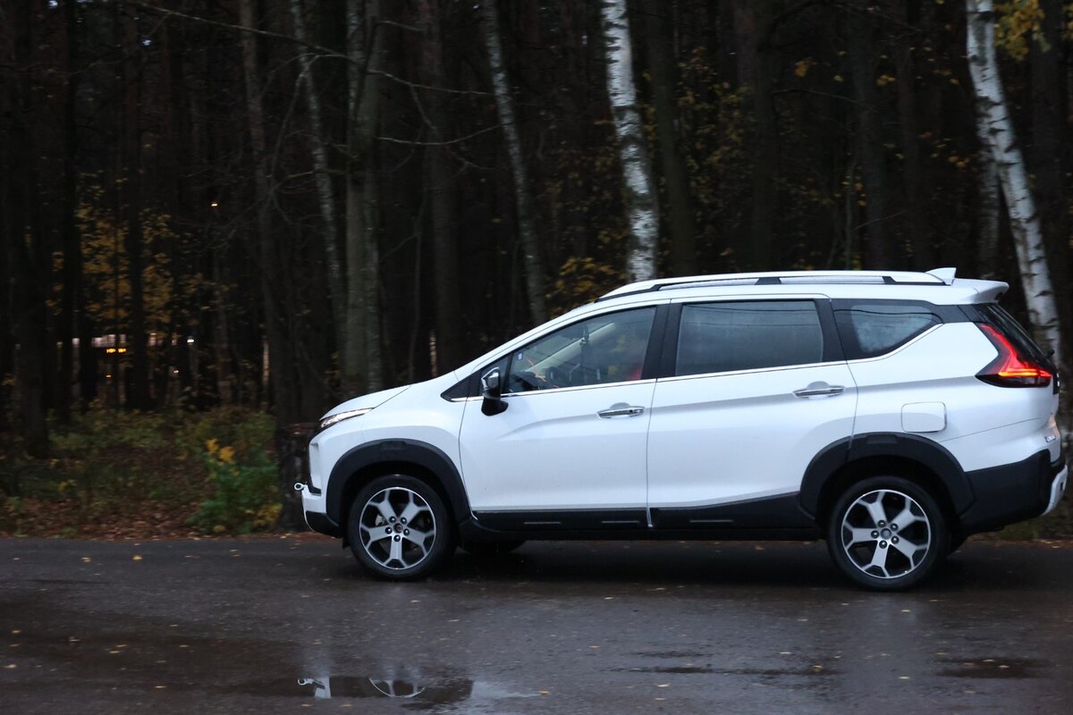 Mitsubishi Xpander Cross