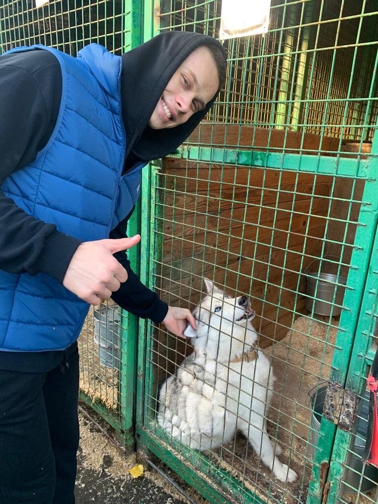 На фото Михаил Макаров