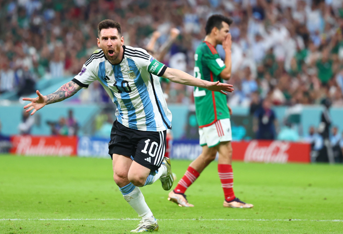 Спасибо, что живой! Как гол и пас Месси принесли Аргентине спасительную  победу над Мексикой | Плеймейкер | Дзен