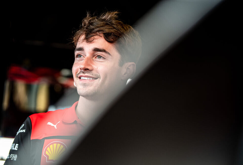     Леклер призвал Ferrari разобраться со спадом скорости в сезоне-2022Ferrari