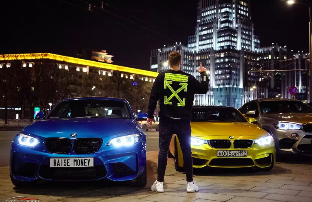 Бмв блогеров. БМВ м4 Димас из Батайска. М5 Димаса из Батайска. BMW m5 Димас из Батайска. БМВ м5 Димаса из Батайска.