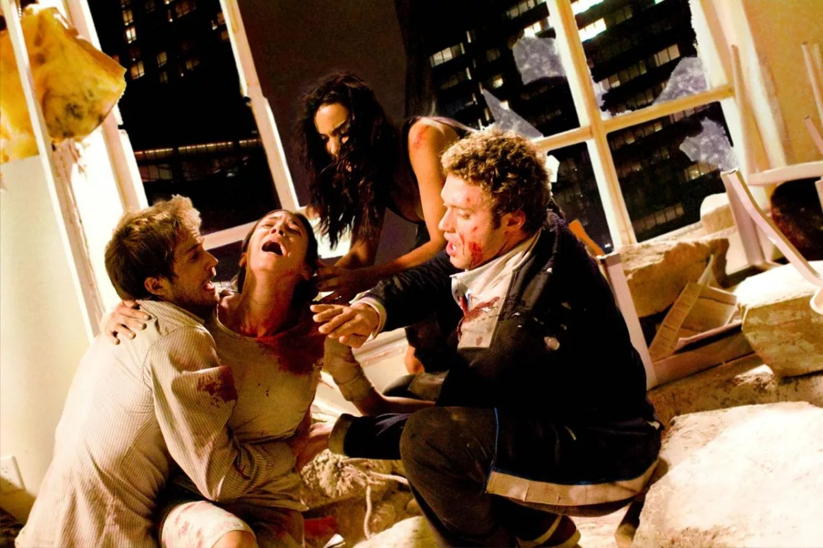 Кадр из фильма "Монстро" 2008.