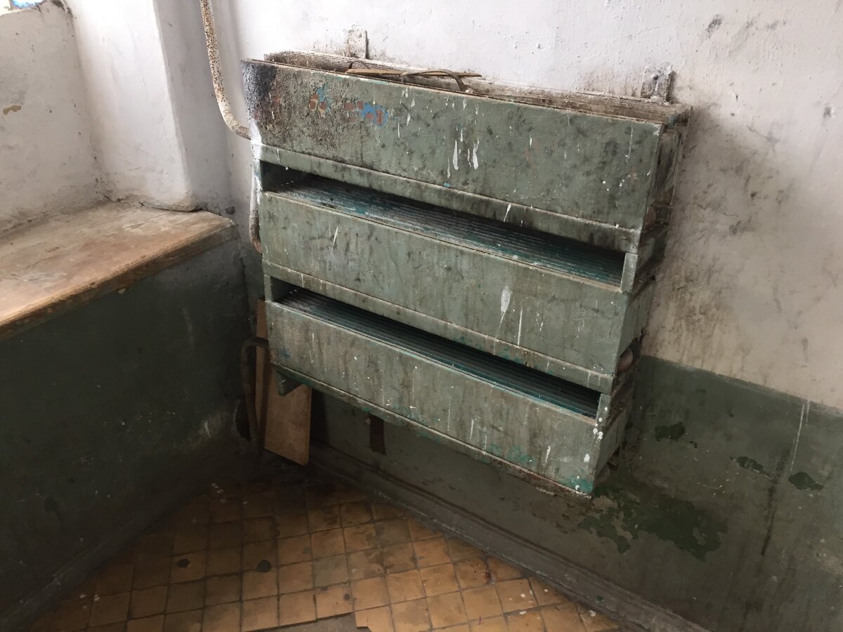 Батарея в подъезде