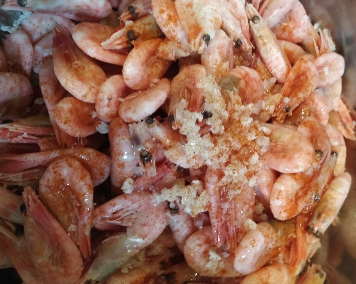 Острые креветки жаренные с чили