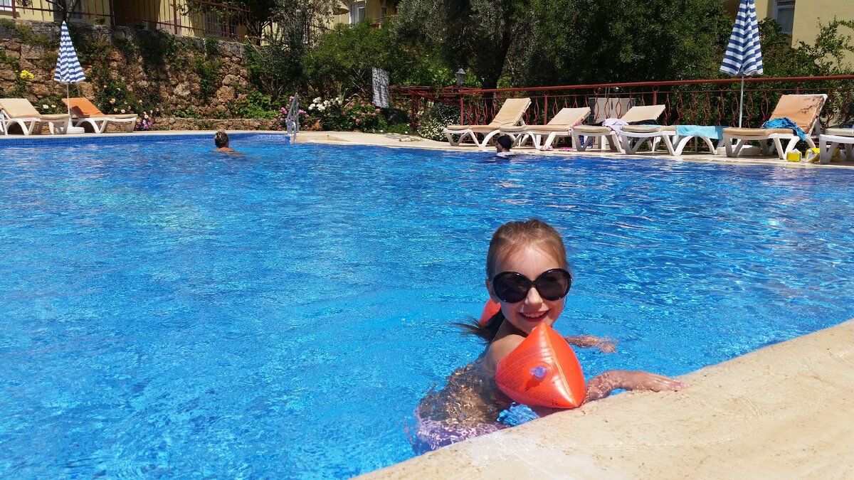 Там было здорово! И все-таки мы продали эту квартиру на море. И не жалеем. Читайте - объясню причины. 