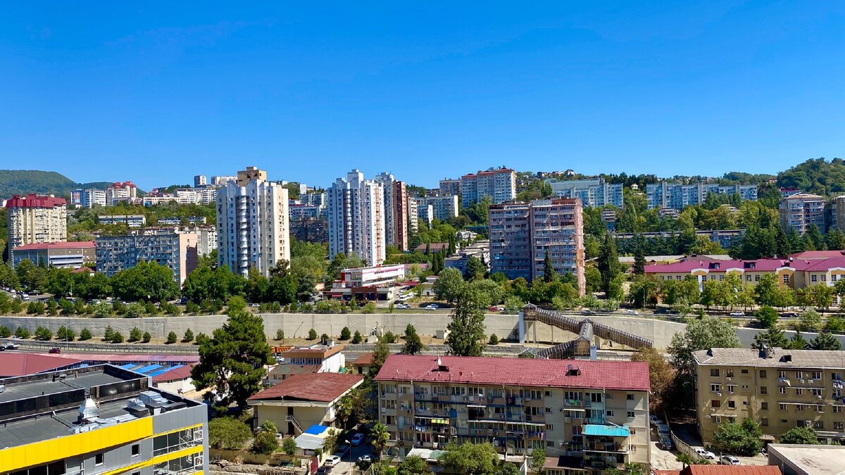 Вид на р-н Макаренко с ул. Конституции