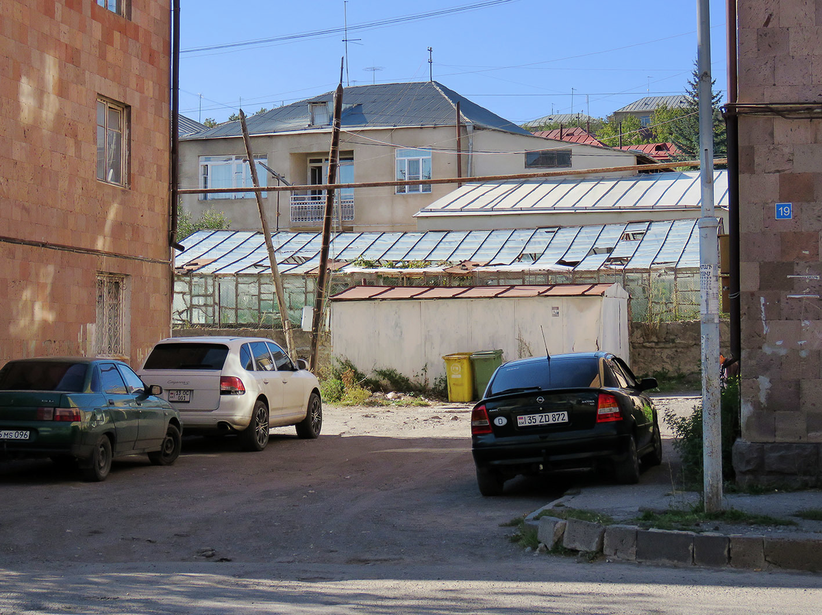 Севан Гавар. Гавар (город). Армения глубинка.