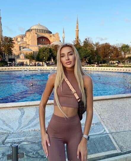 Анастасия Стецевьят  (фото из Instagram)