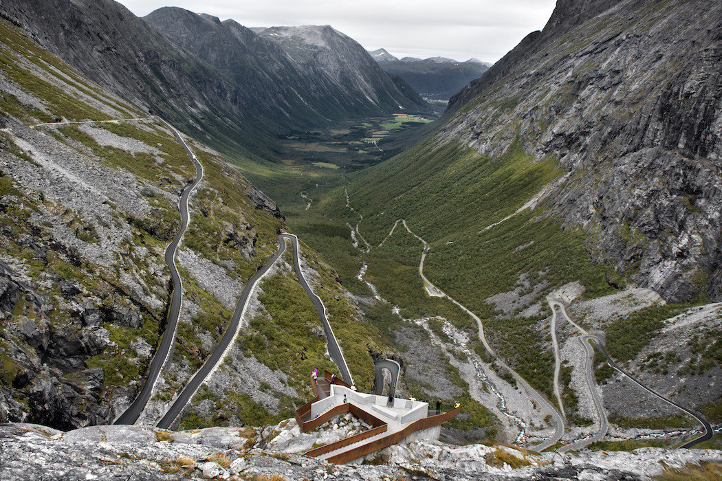 Смотровая площадка Утсиктен вершина Гауларфьелле Gaularfjellet