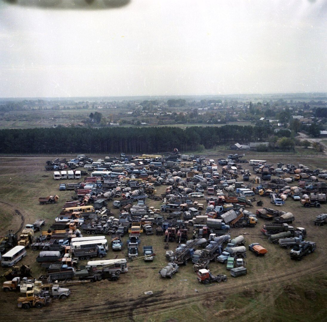 scale_1200