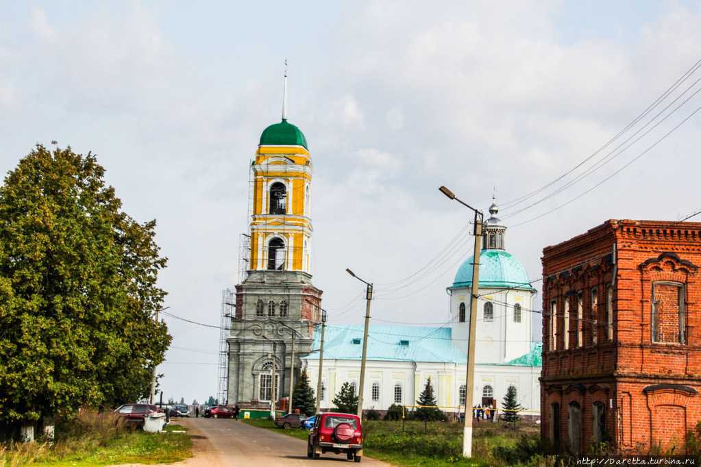 Николо-березовка башкортостан храм. Николо-березовка башкортостан храм. Николо березовка школа. Школа николо-березовка краснокамский. Николо-березовский храм.