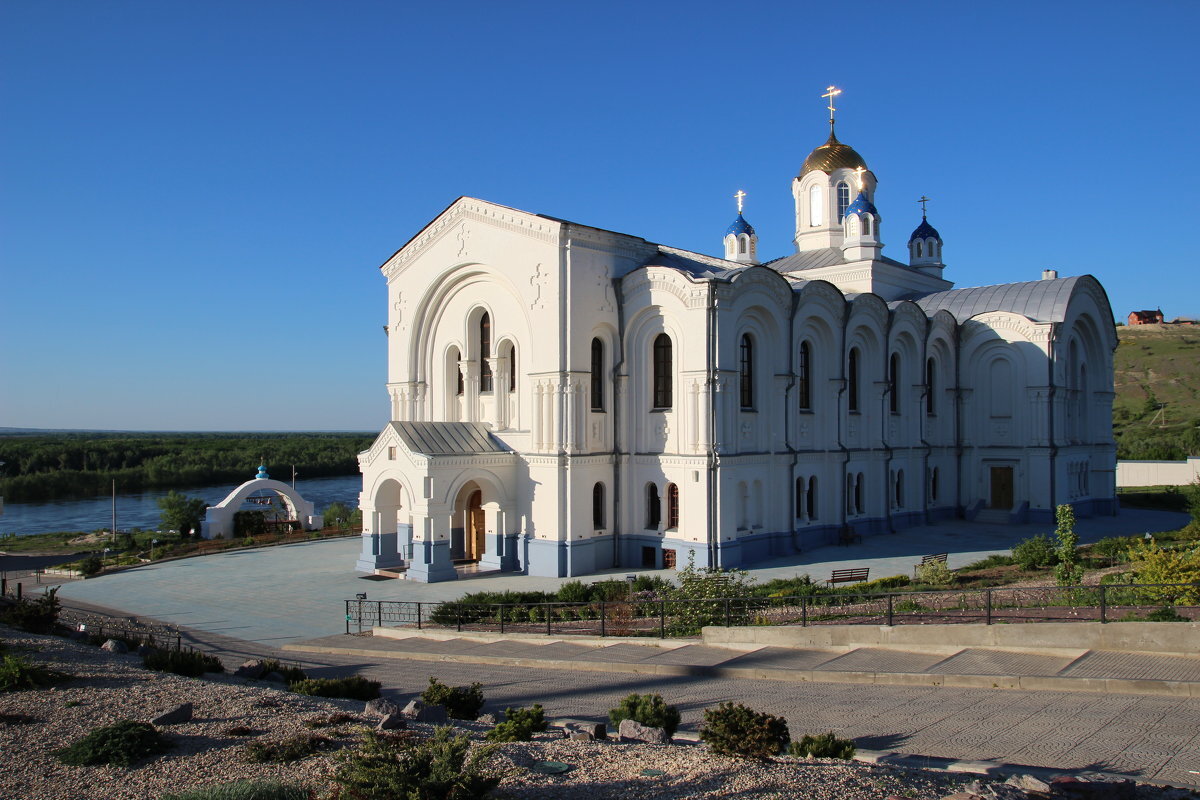 Фото серафимовичского монастыря