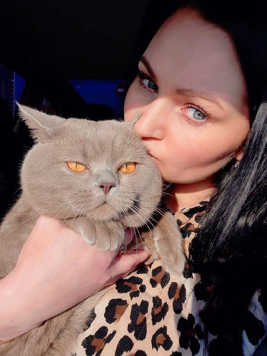 Девочка MONETKA