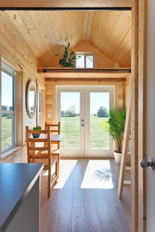 Из этих дачных бытовок сделали шедевры! 😍 Я бы уехала в такую жить на ...