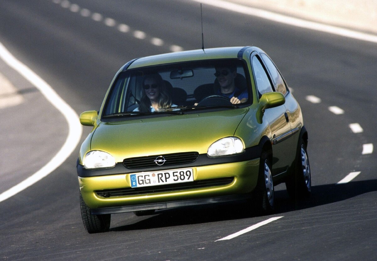 Exterior Taxi Opel Corsa