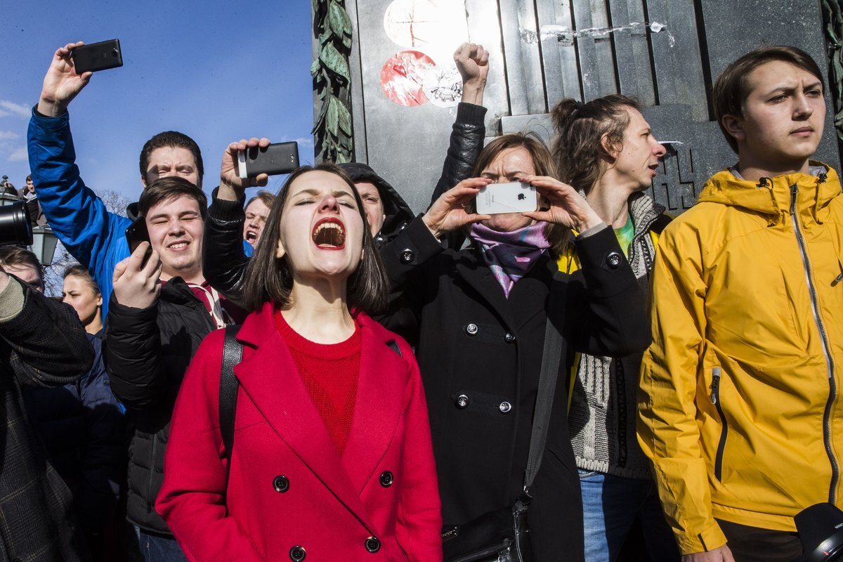 Вам плохо живётся, ребята? Просто вы ещё не знаете, что такое "плохо" жить!  (Яндекс. Картинки)