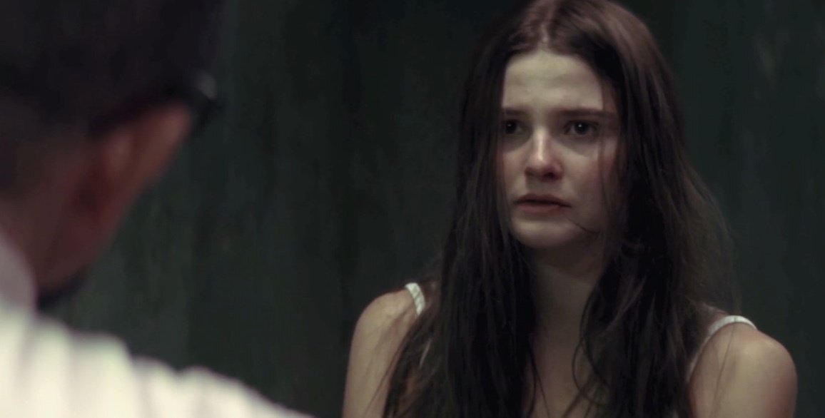 3 марта 2021 года вышел новый триллер «Девушка в подвале», после просмотра которого охватывает жуткий страх оказаться на месте Сары, главной героини фильма, в котором она находится в плену в подвале-2