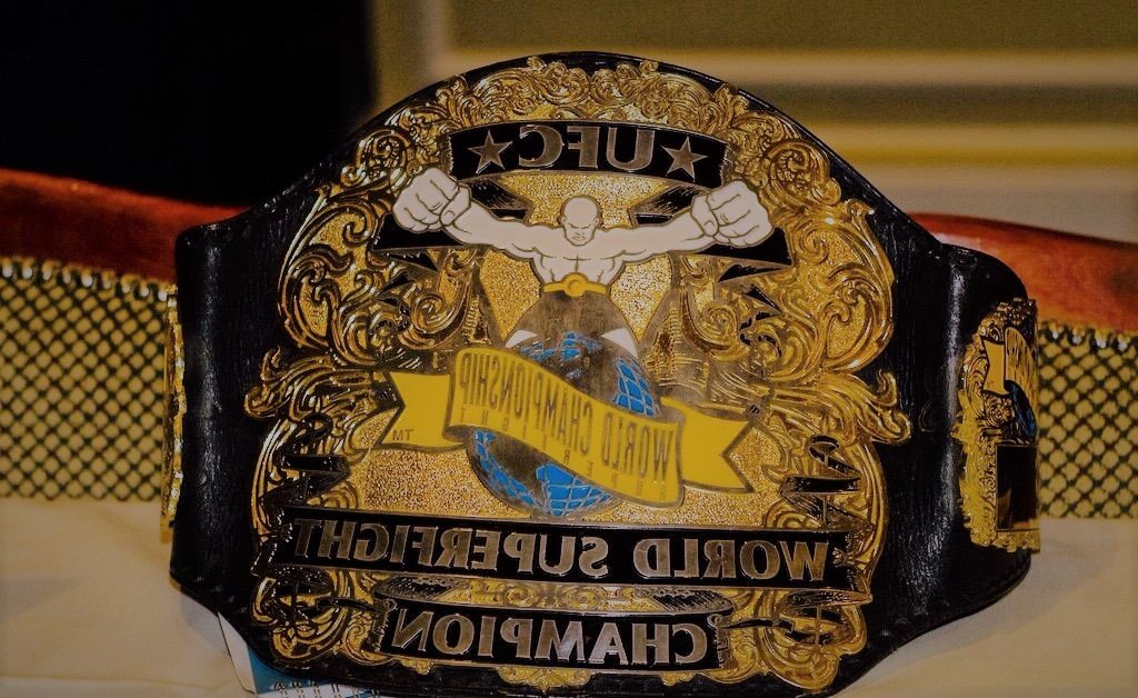 Пояс чемпиона UFC вектор